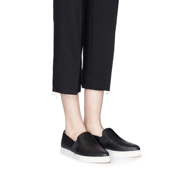 Vince Pierce 2 Perforates leather slip on sneaker - Picture 2 of 4